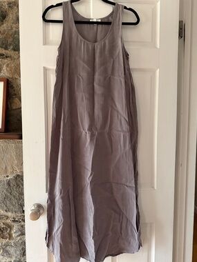 Sleeveless Taupe Maxi Dress with Scoop Neck